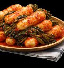 Chonggak Kimchi (Ponytail Radish)